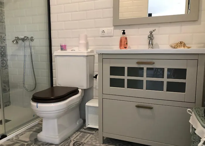 Estudios Rua Maior, 49-2b *